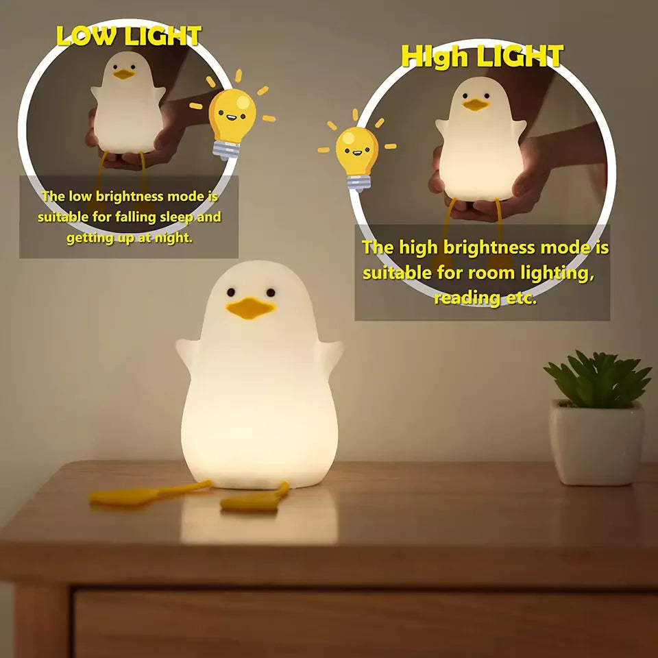 Creative duck-shaped LED lamp, USB, for a children's room